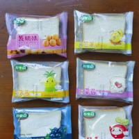 草莓味、紅豆味、芒果味、藍(lán)莓味、菠蘿味、黃桃味夾心吐司面包
